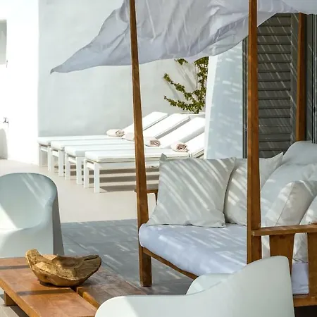 Stunning With Pool In Mykonos! * Ορνός